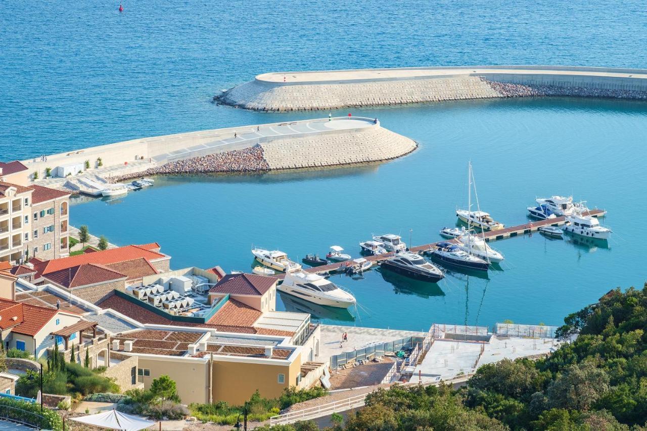 Lustica Marina *